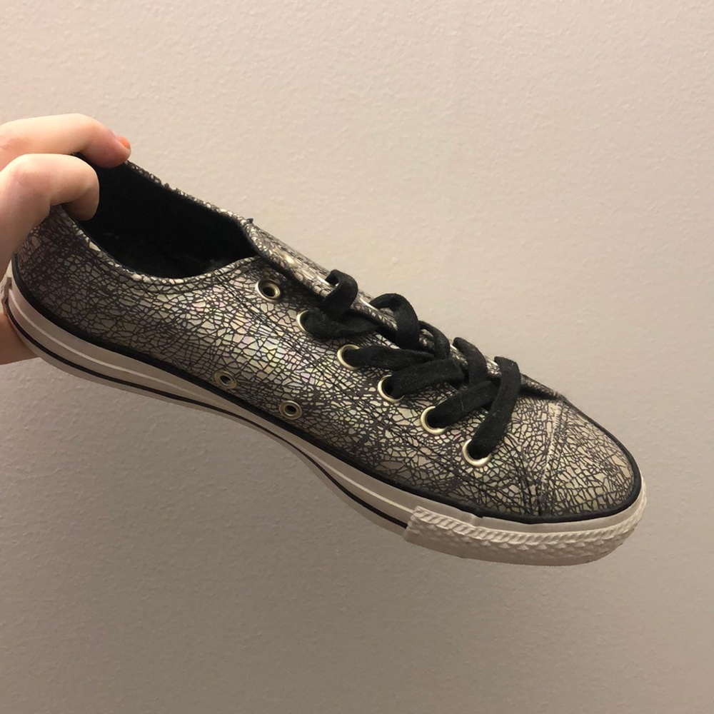 Converse Never worn converse metallic/ silver size 8